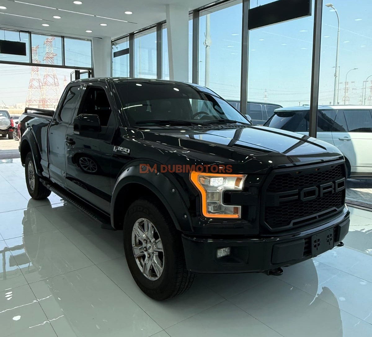 2016 Ford F-150 Lariat for Sale in Abu Dhabi, photo 3 of 14