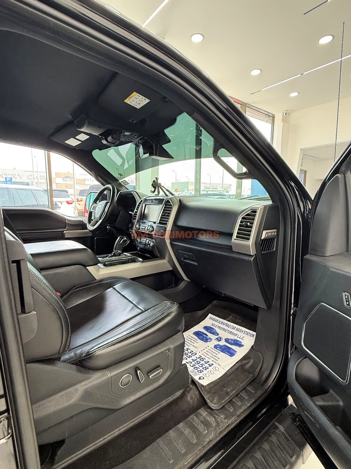 2016 Ford F-150 Lariat for Sale in Abu Dhabi, photo 13 of 14
