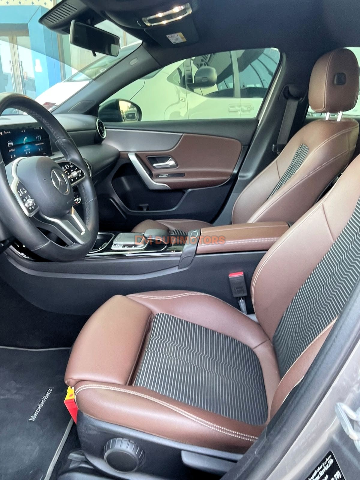 2019 Mercedes-Benz A-Class A 200 for Sale in Abu Dhabi, photo 16 of 18