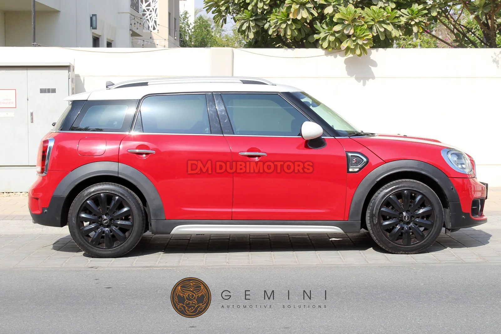 2019 Mini Countryman Cooper S for Sale in Dubai, photo 4 of 18