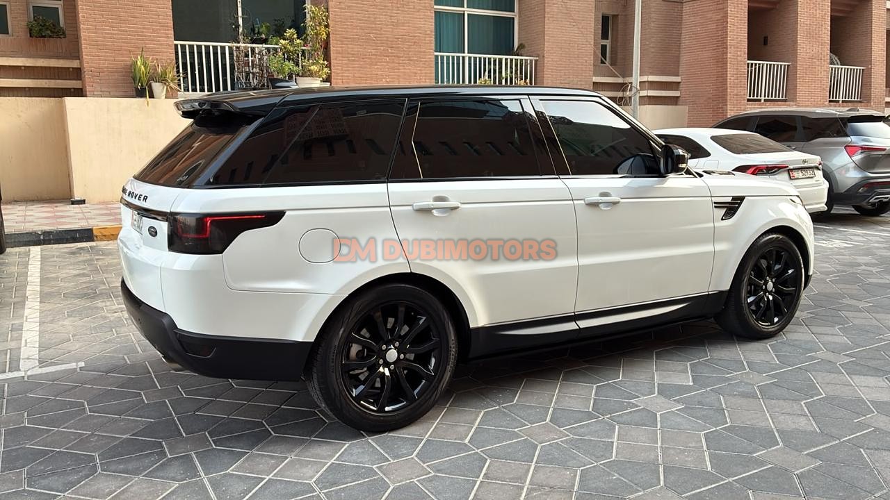 2017 Land Rover Range Rover Sport SE for Sale in Abu Dhabi, photo 8 of 16