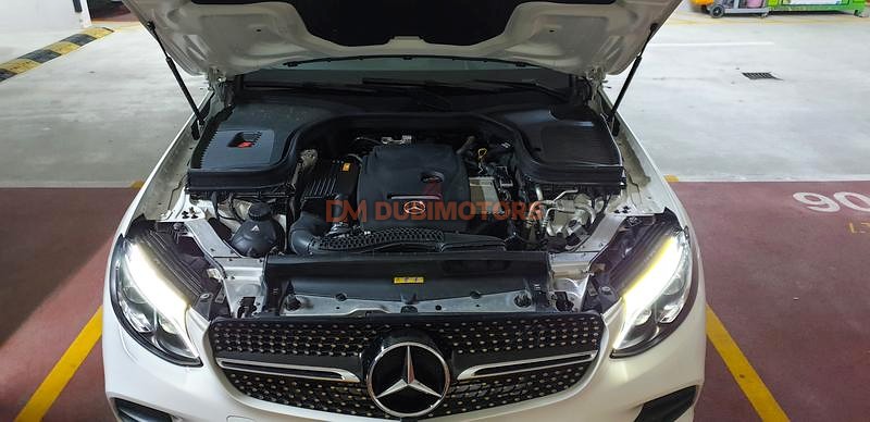 2018 Mercedes-Benz GLC GLC Coupe 250 for Sale in Dubai, photo 5 of 18