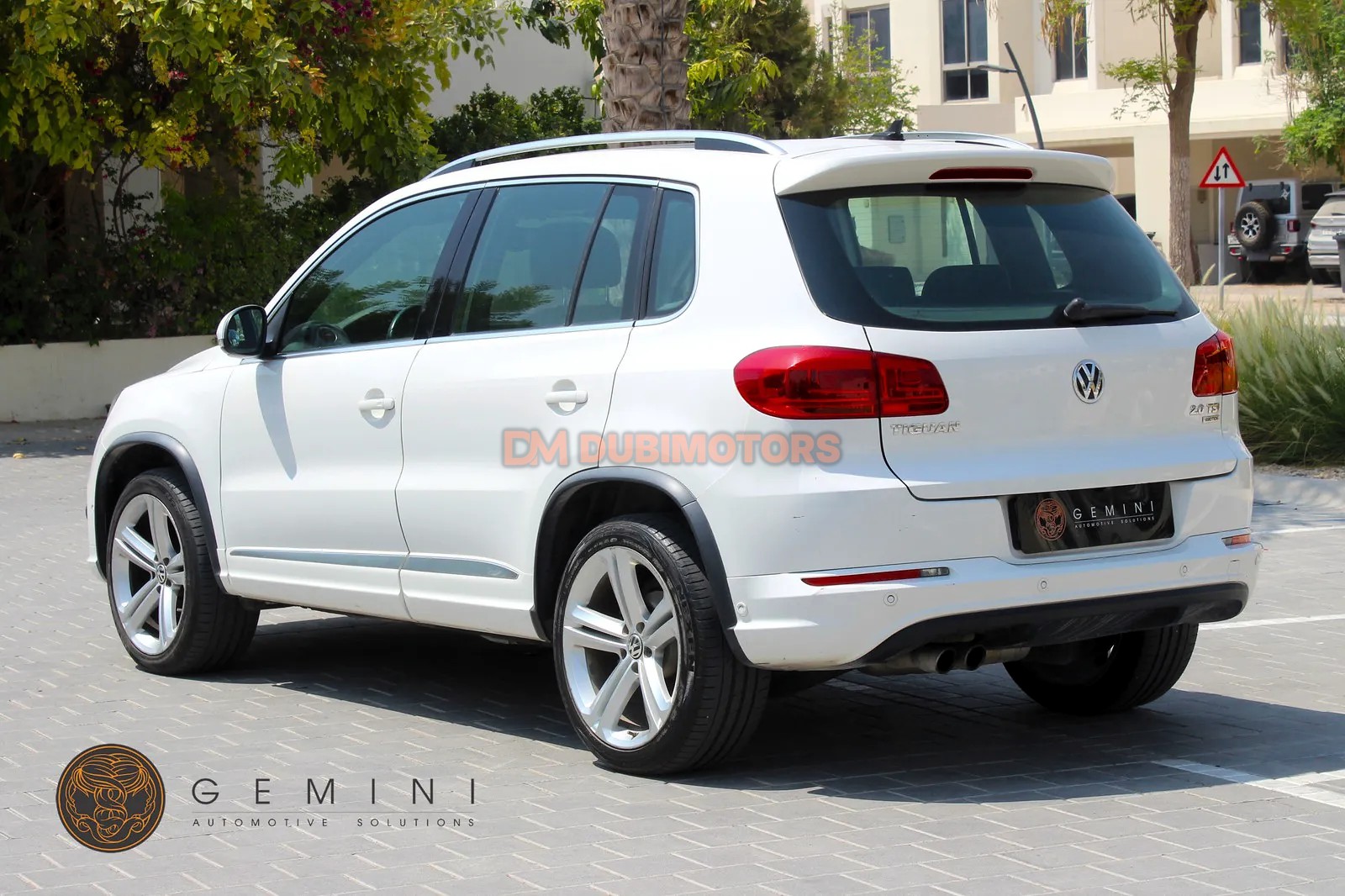 2013 Volkswagen Tiguan R-Line for Sale in Dubai, photo 4 of 16