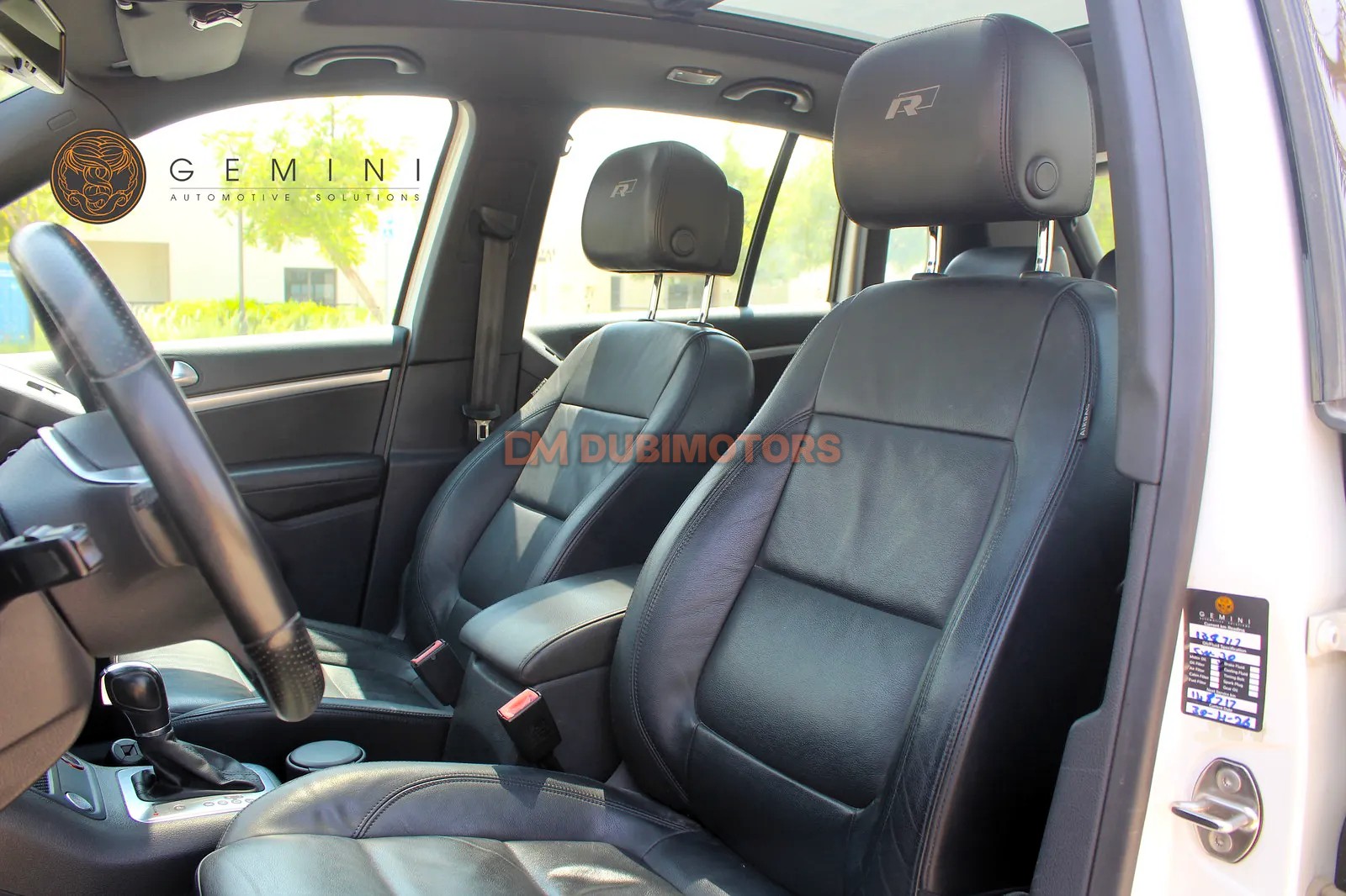 2013 Volkswagen Tiguan R-Line for Sale in Dubai, photo 10 of 16