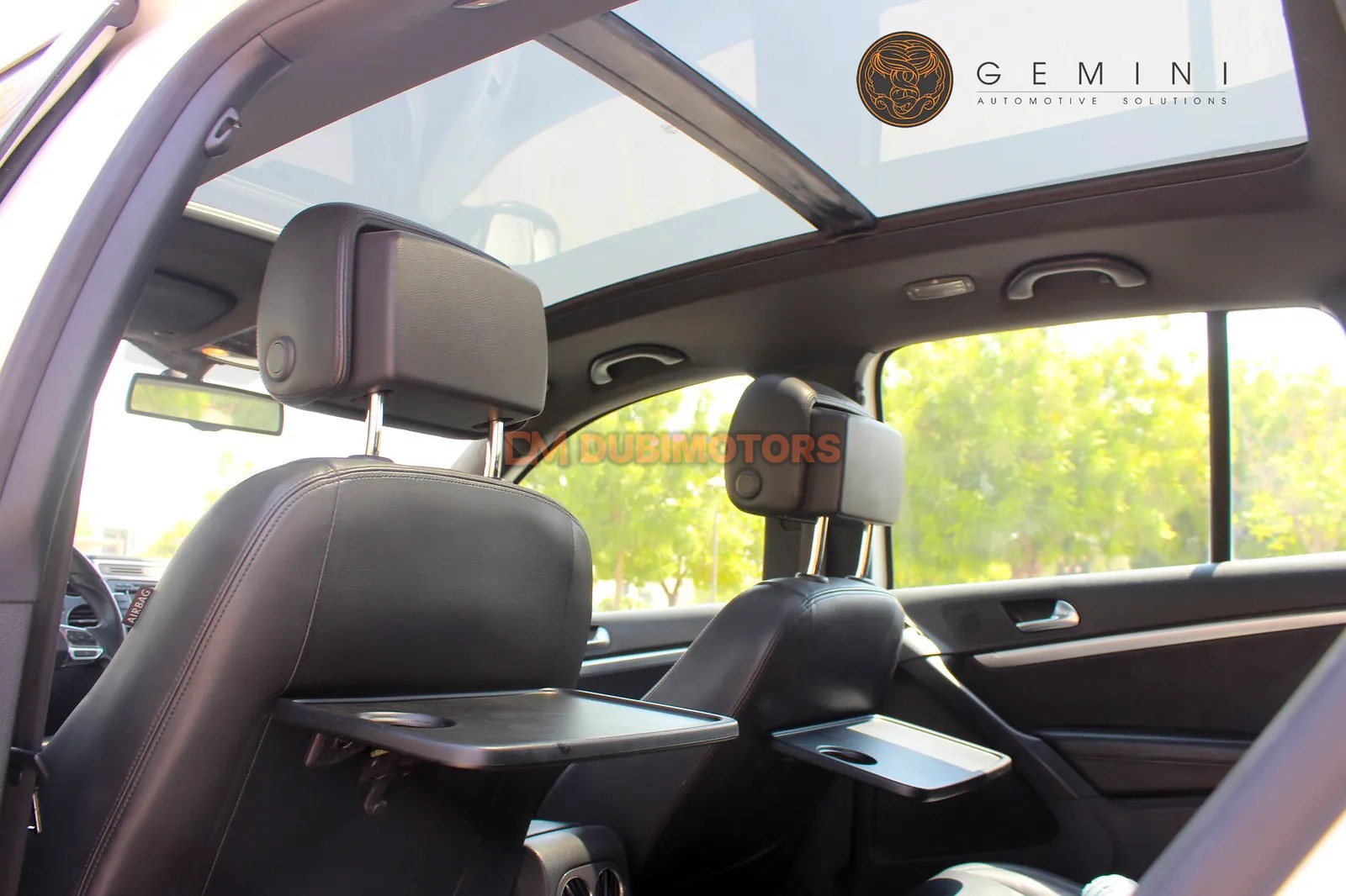 2013 Volkswagen Tiguan R-Line for Sale in Dubai, photo 12 of 16