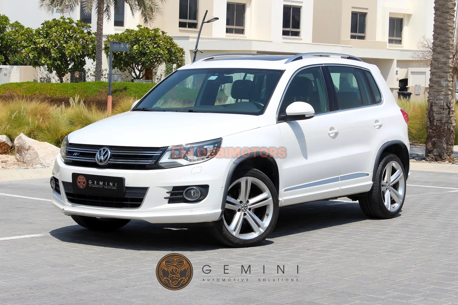 2013 Volkswagen Tiguan R-Line for Sale in Dubai, photo 16 of 16