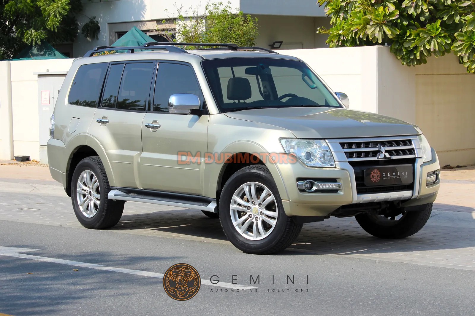 2019 Mitsubishi Pajero GLS for Sale in Dubai, photo 12 of 12