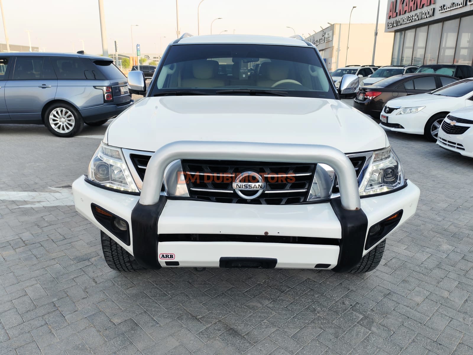 2011 Nissan Patrol LE for Sale in Abu Dhabi, photo 9 of 19