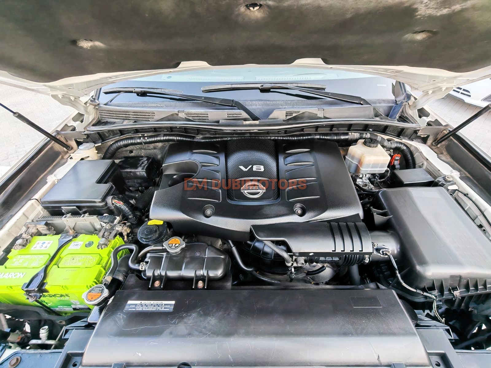 2011 Nissan Patrol LE for Sale in Abu Dhabi, photo 13 of 19