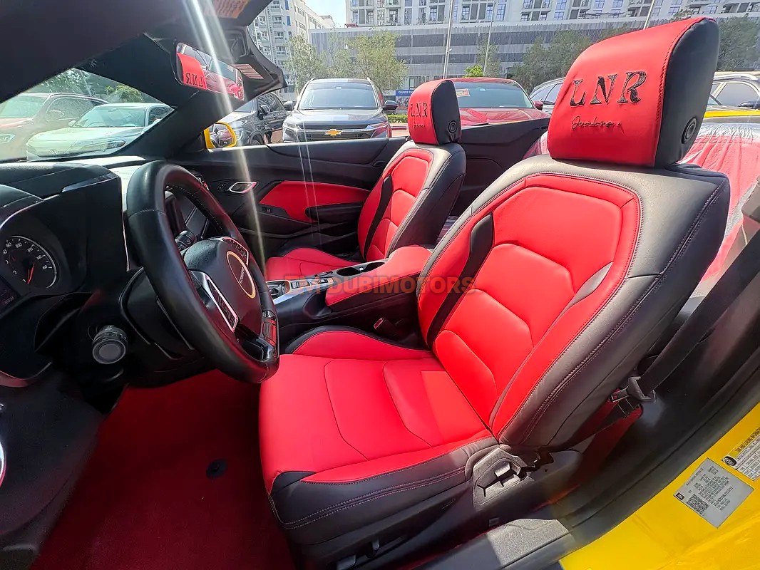 2020 Chevrolet Camaro ZL1 for Sale in Dubai, photo 10 of 15