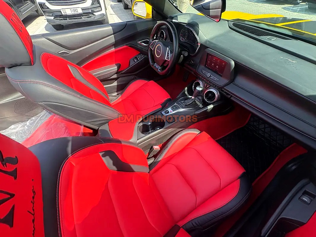 2020 Chevrolet Camaro ZL1 for Sale in Dubai, photo 11 of 15