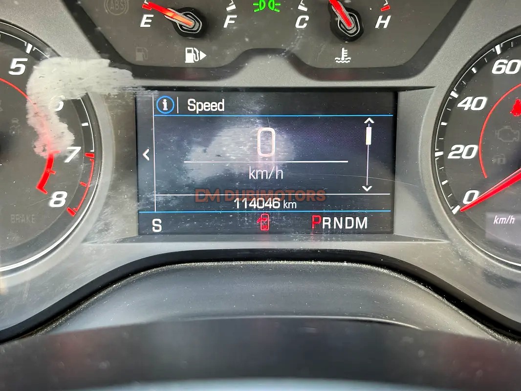 2021 Chevrolet Camaro ZL1 for Sale in Dubai, photo 3 of 14