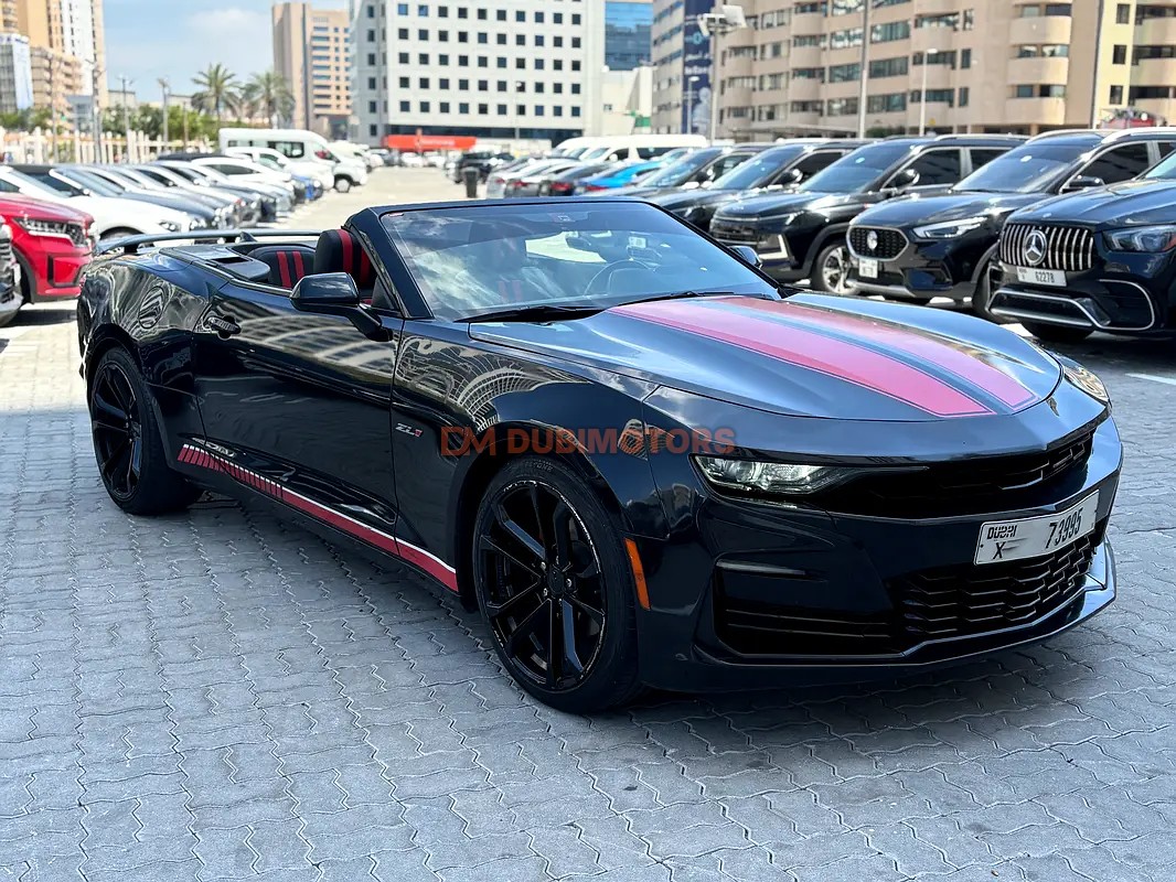 2021 Chevrolet Camaro ZL1 for Sale in Dubai, photo 4 of 14