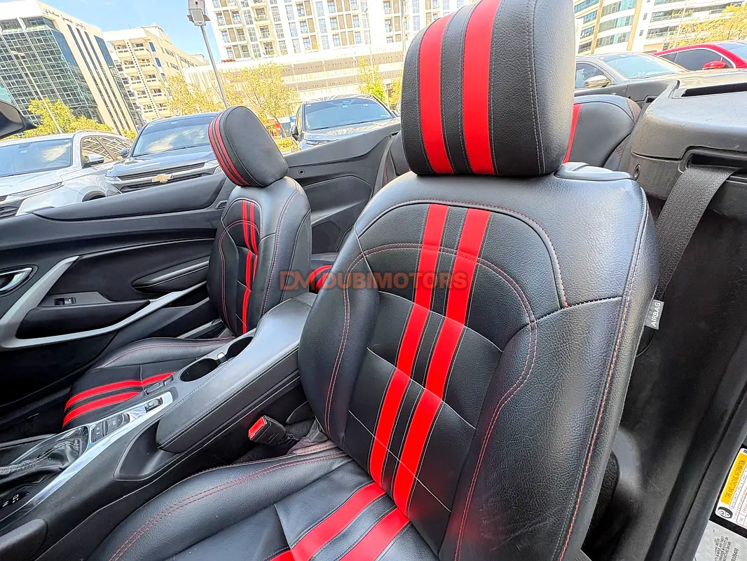 2021 Chevrolet Camaro ZL1 for Sale in Dubai, photo 8 of 14