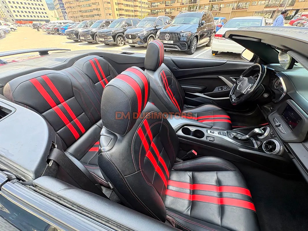 2021 Chevrolet Camaro ZL1 for Sale in Dubai, photo 10 of 14