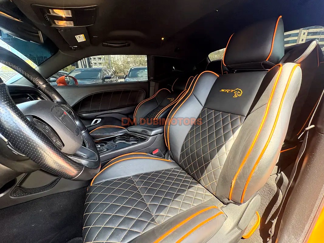 2021 Dodge Challenger R/T for Sale in Dubai, photo 4 of 14