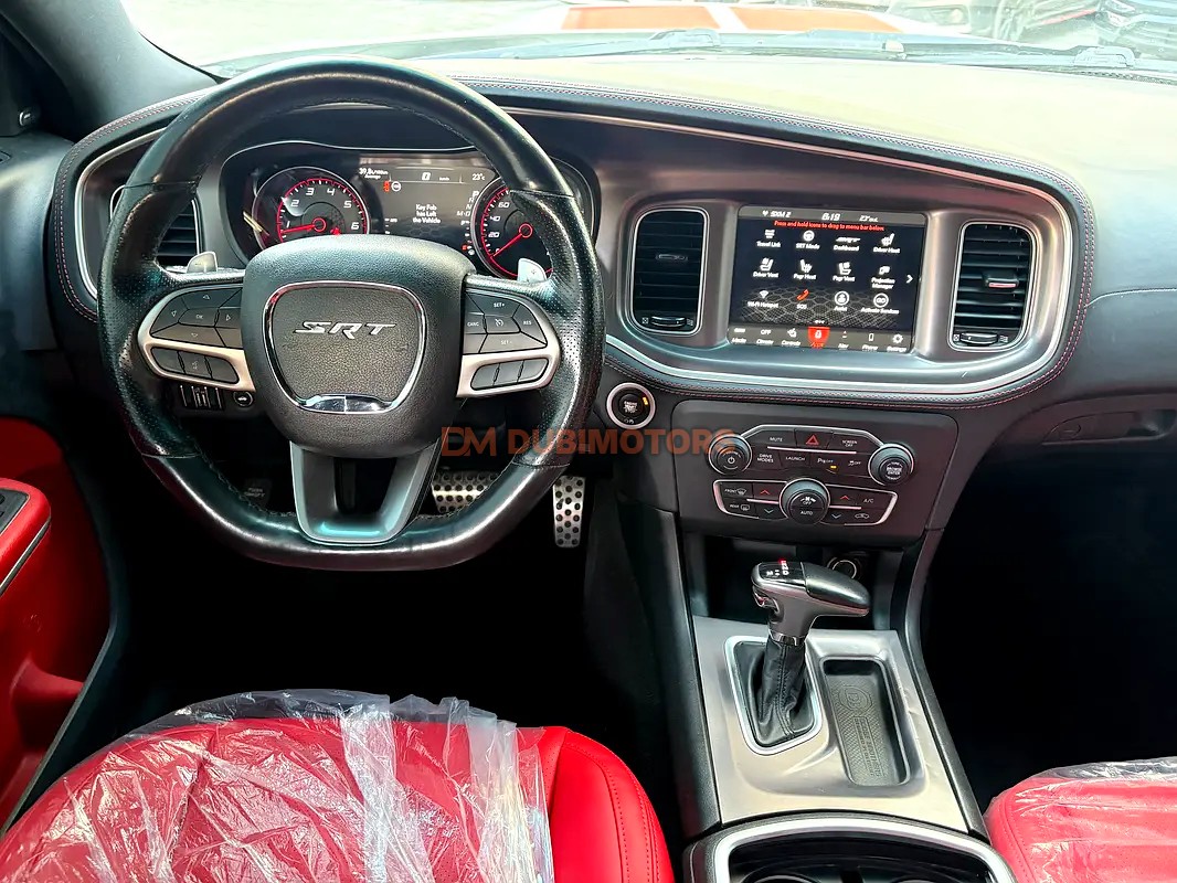 2021 Dodge Charger Scat Pack for Sale in Dubai, photo 5 of 12