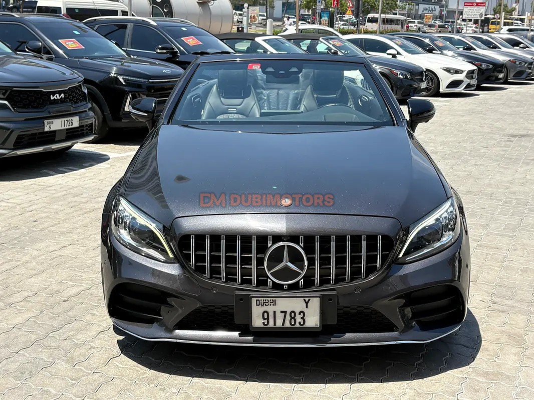 2020 Mercedes-Benz C-Class C 43 AMG for Sale in Dubai, photo 3 of 17