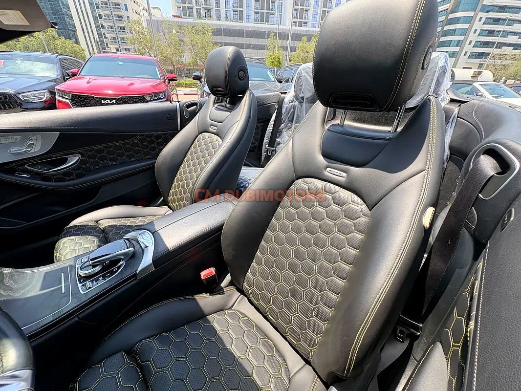 2020 Mercedes-Benz C-Class C 43 AMG for Sale in Dubai, photo 14 of 17