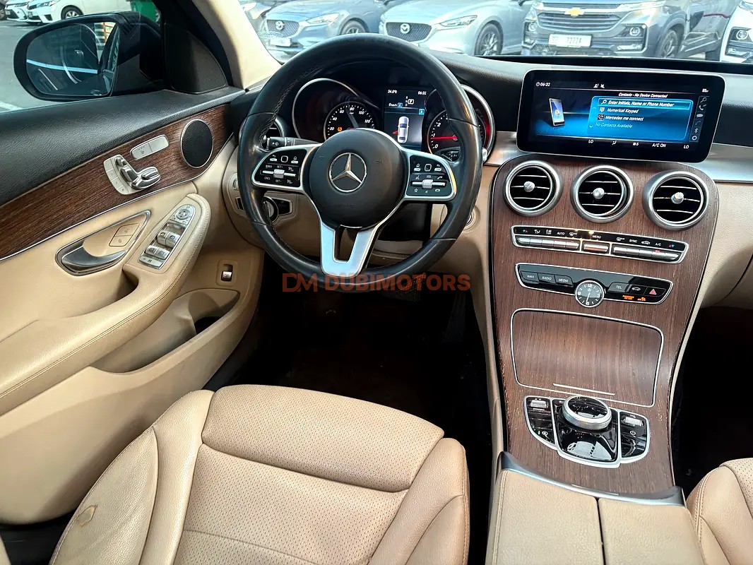 2020 Mercedes-Benz C-Class C 300 for Sale in Dubai, photo 8 of 16