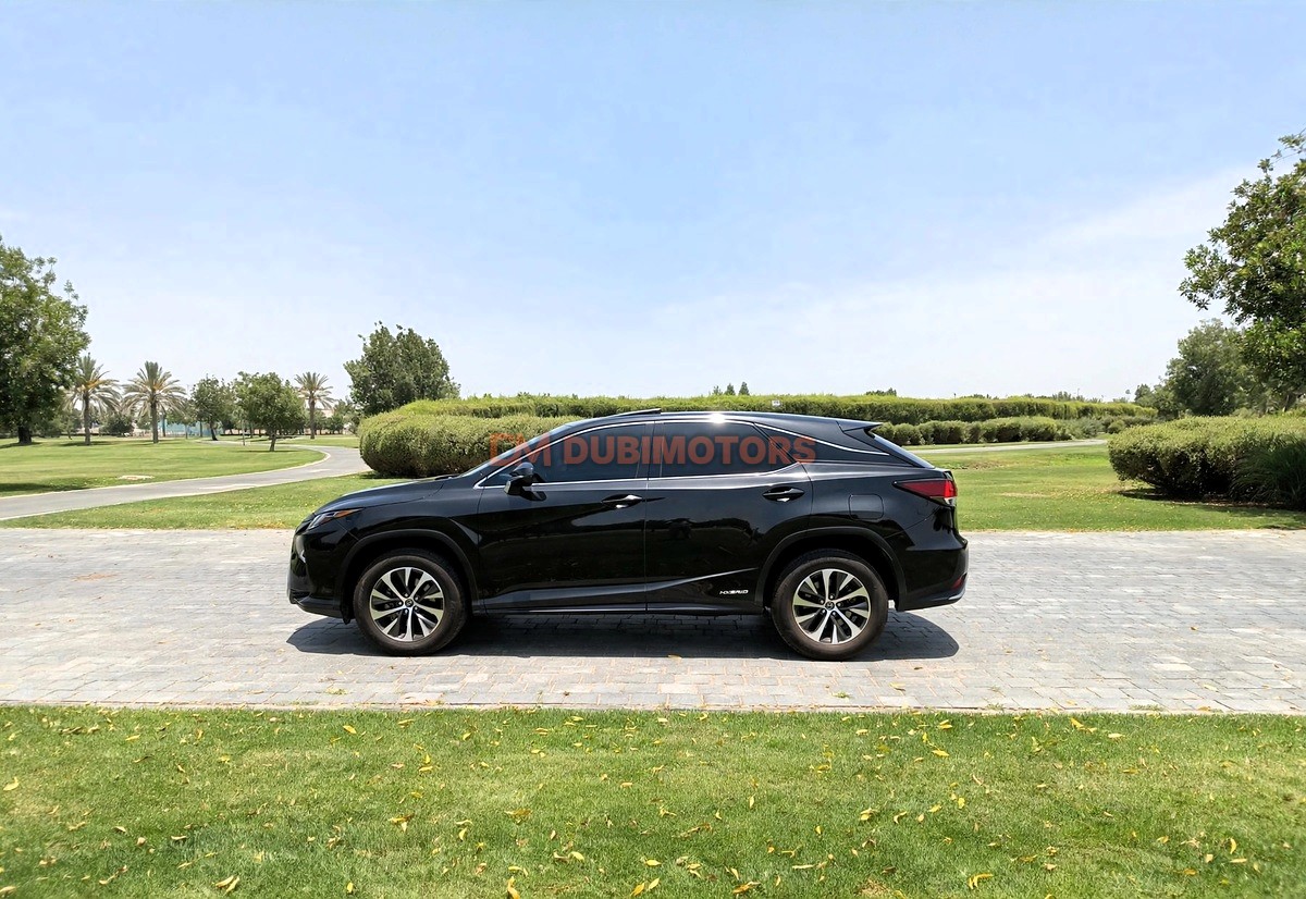 2020 Lexus RX 450h for Sale in Abu Dhabi, photo 6 of 18