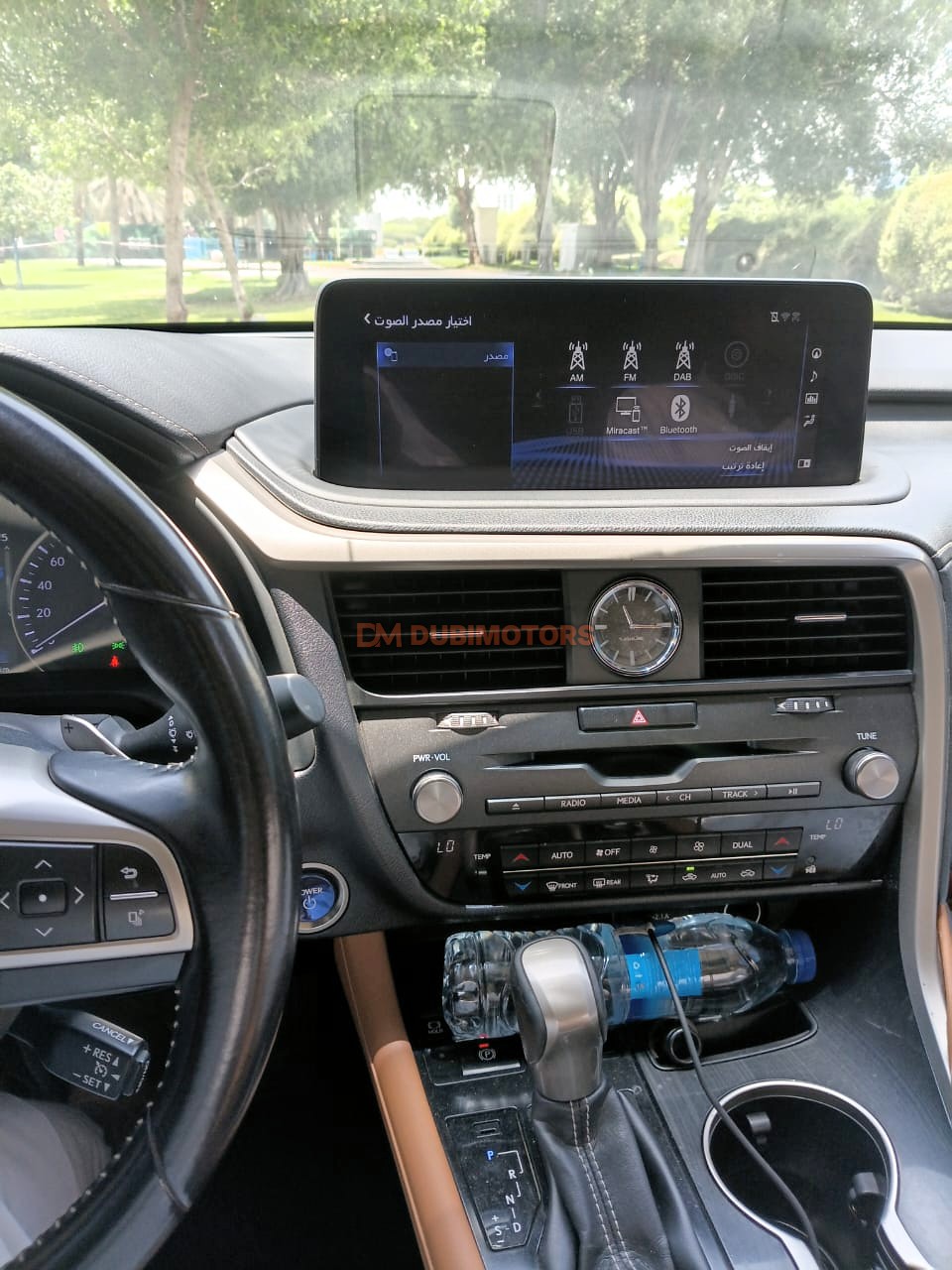 2020 Lexus RX 450h for Sale in Abu Dhabi, photo 11 of 18