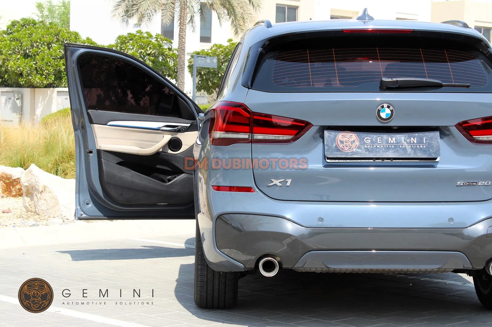 2021 BMW X1 sDrive20i for Sale in Dubai, photo 8 of 16