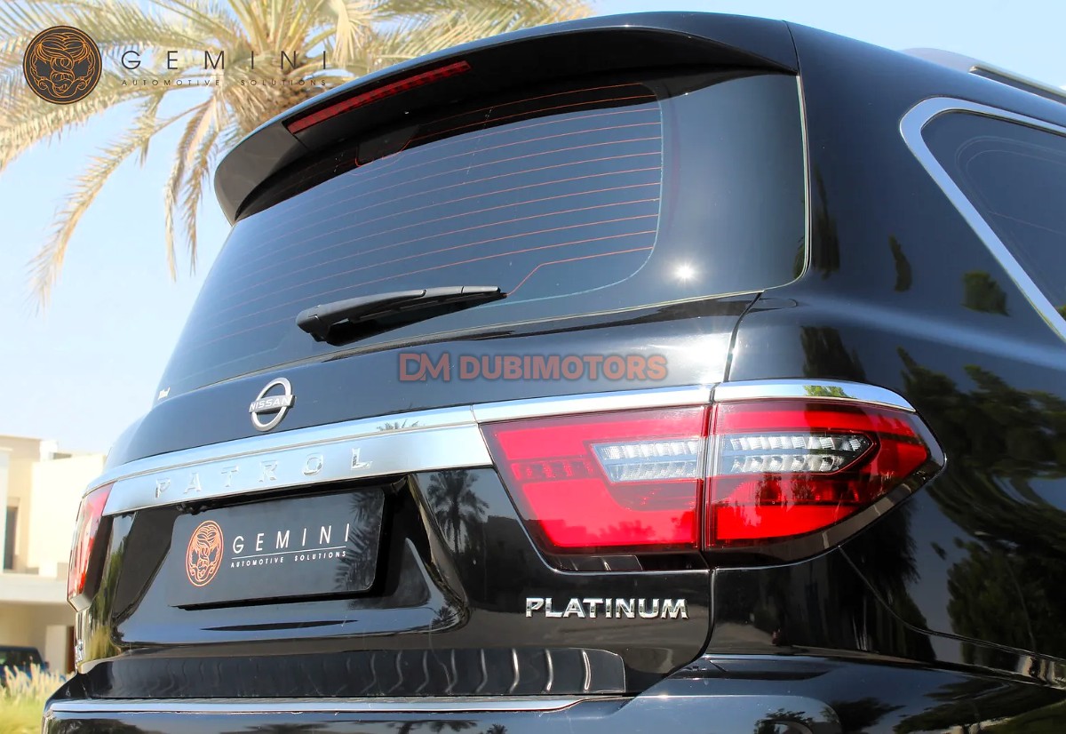 2023 Nissan Patrol Platinum for Sale in Dubai, photo 8 of 16