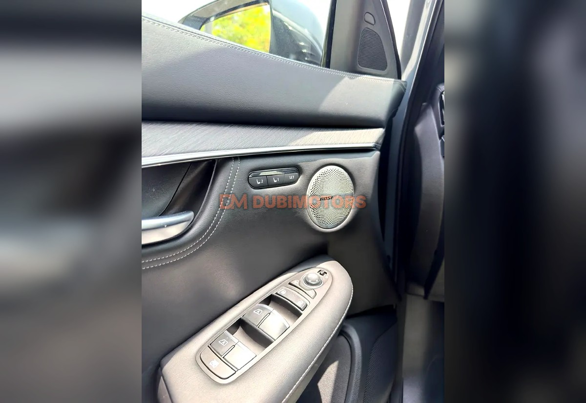 2023 Infiniti QX55 Sensory for Sale in Dubai, photo 9 of 16
