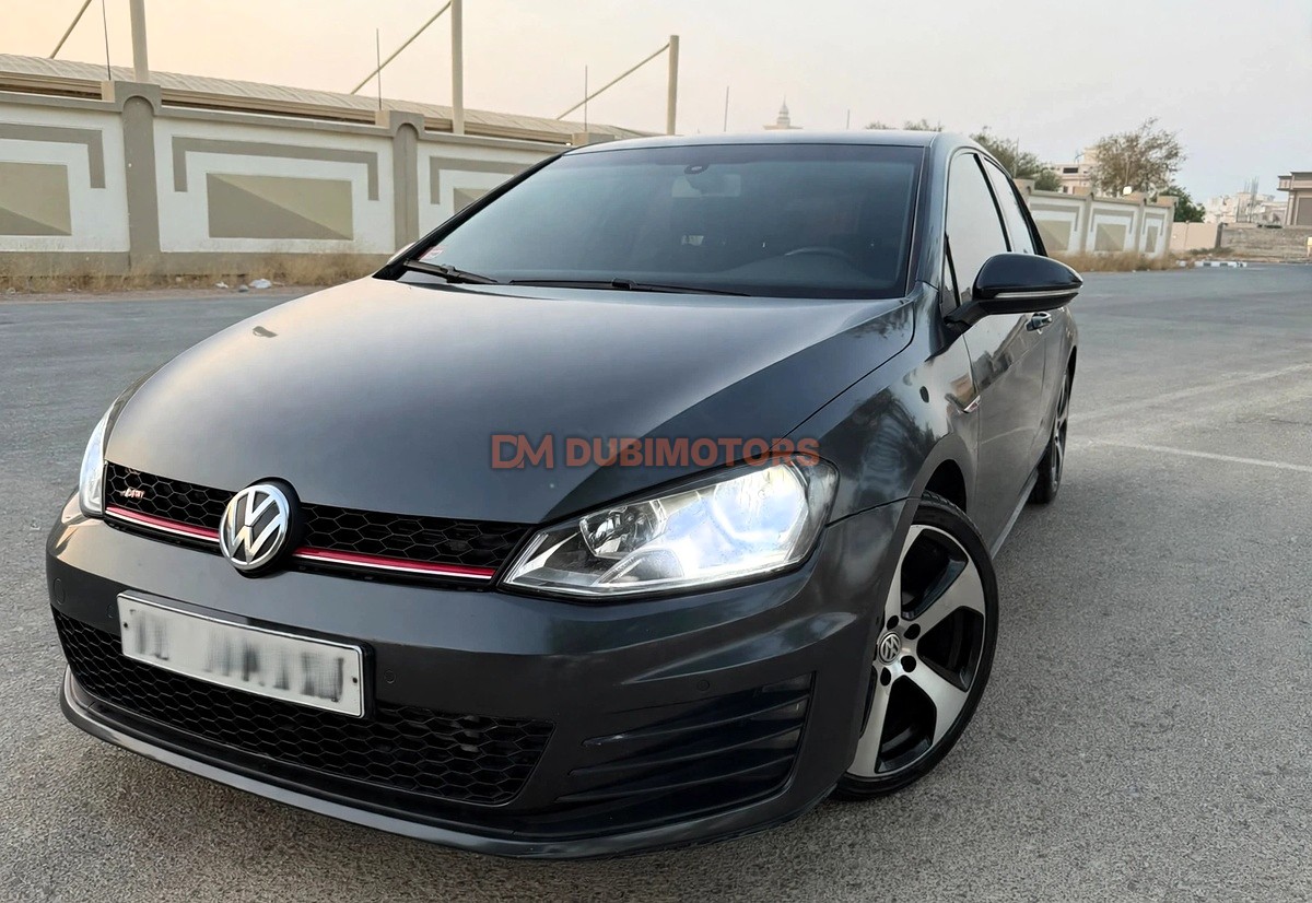 2015 Volkswagen Golf GTI for Sale in Ras Al Khaimah, photo 1 of 10